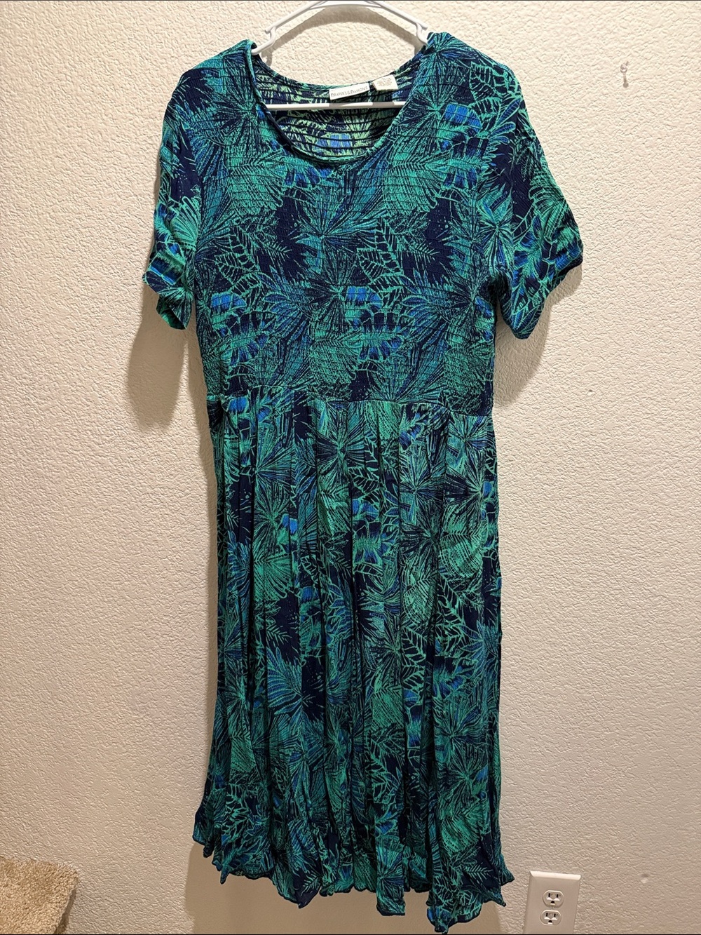 Flutter-Skirt Midi Dress in Teal & Navy